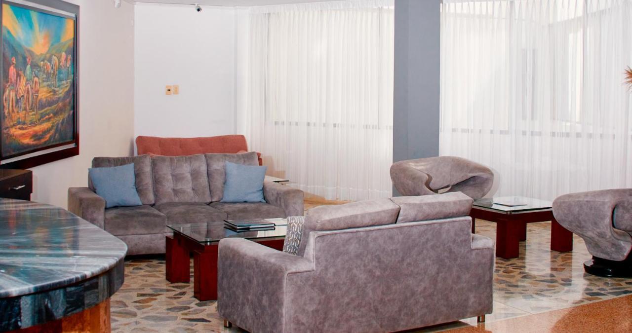Hotel Ruittoque D Prada Букараманга Екстериор снимка