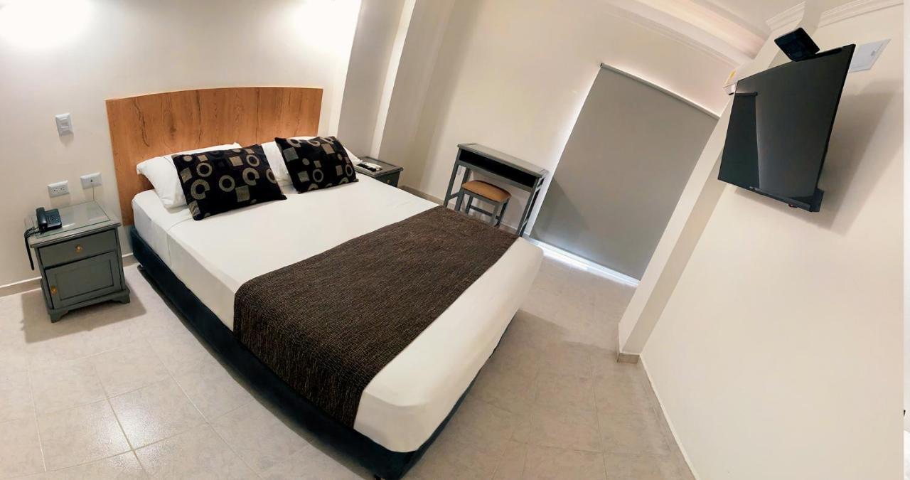 Hotel Ruittoque D Prada Букараманга Екстериор снимка